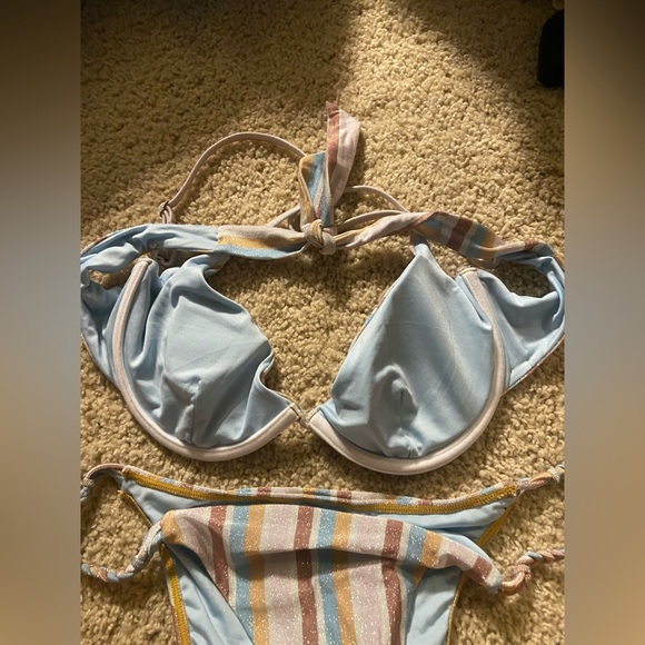 O'Neill Multicolor Striped Bikini - Picture 6 of 7